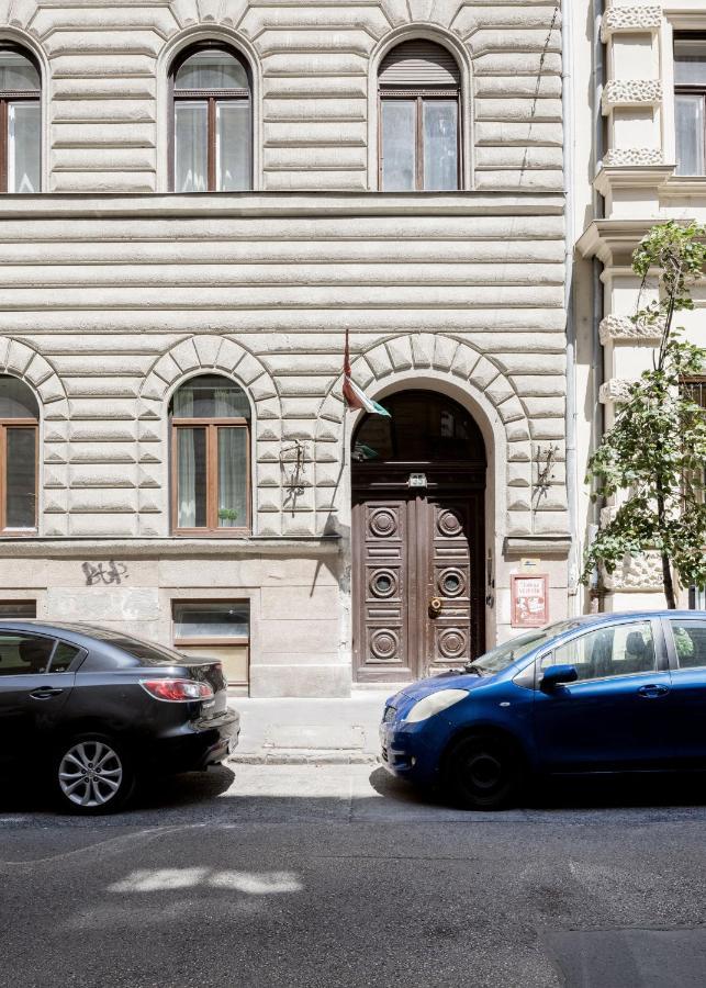 Luxe, Historic Home Near Downtown Landmarks 19Th Century Budapest Exteriör bild